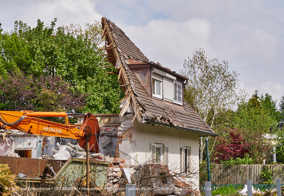 02.05.2022 - Baustelle Niederalmstraße 16